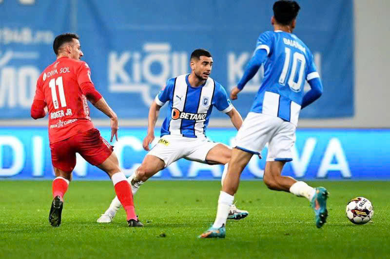 Màn so tài gay cấn giữa UTA Arad vs CS Craiova
